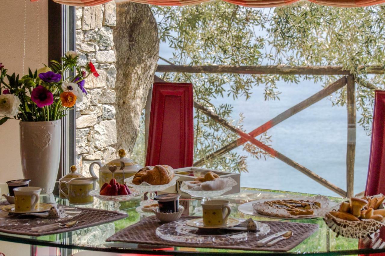 Villa Degli Ulivi B&B Финале Лигуре Экстерьер фото